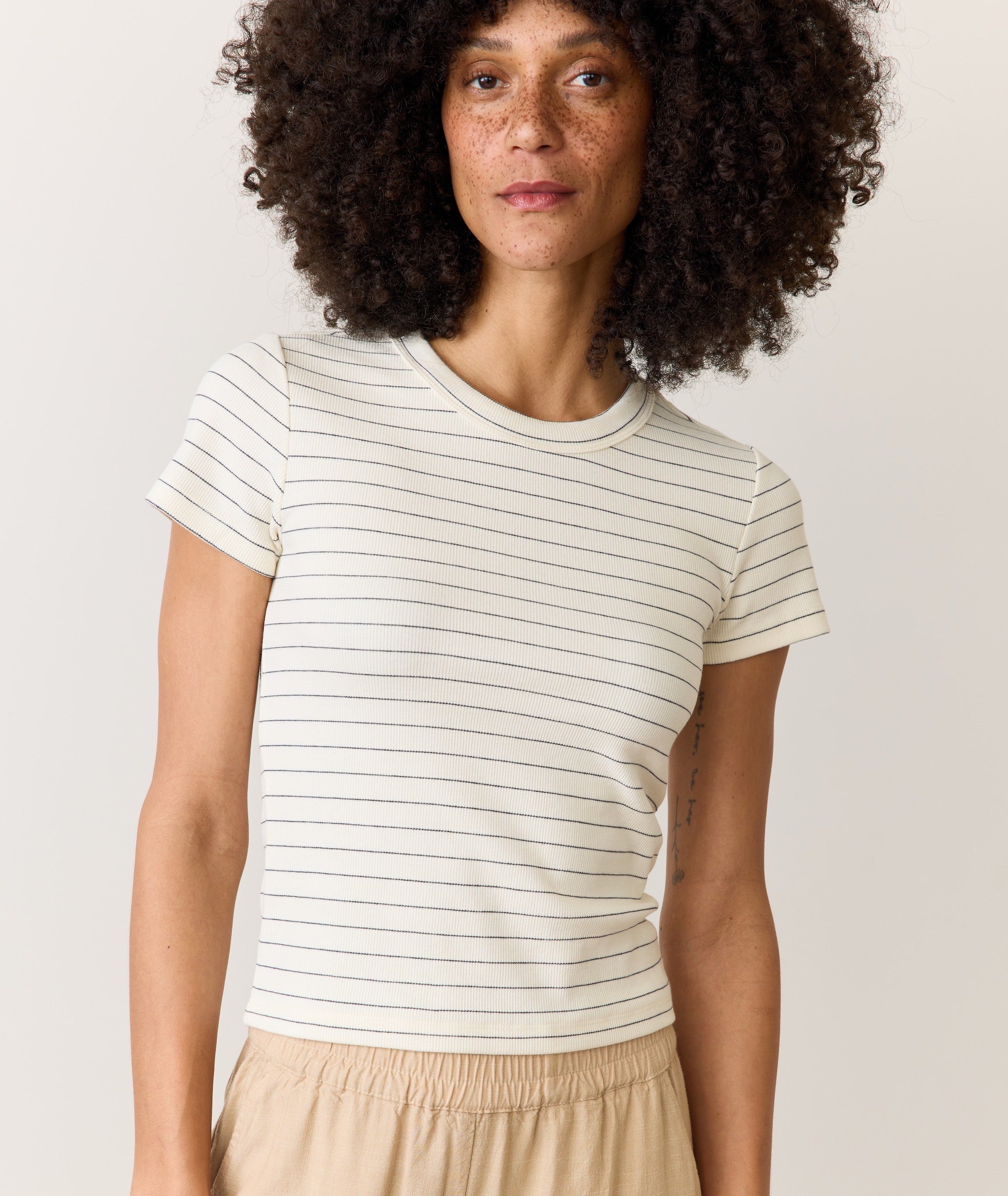 S1_W_18619_Sun_In_Lexi_Crew_Tee_Black_White_Stripe_20286-Final-Web